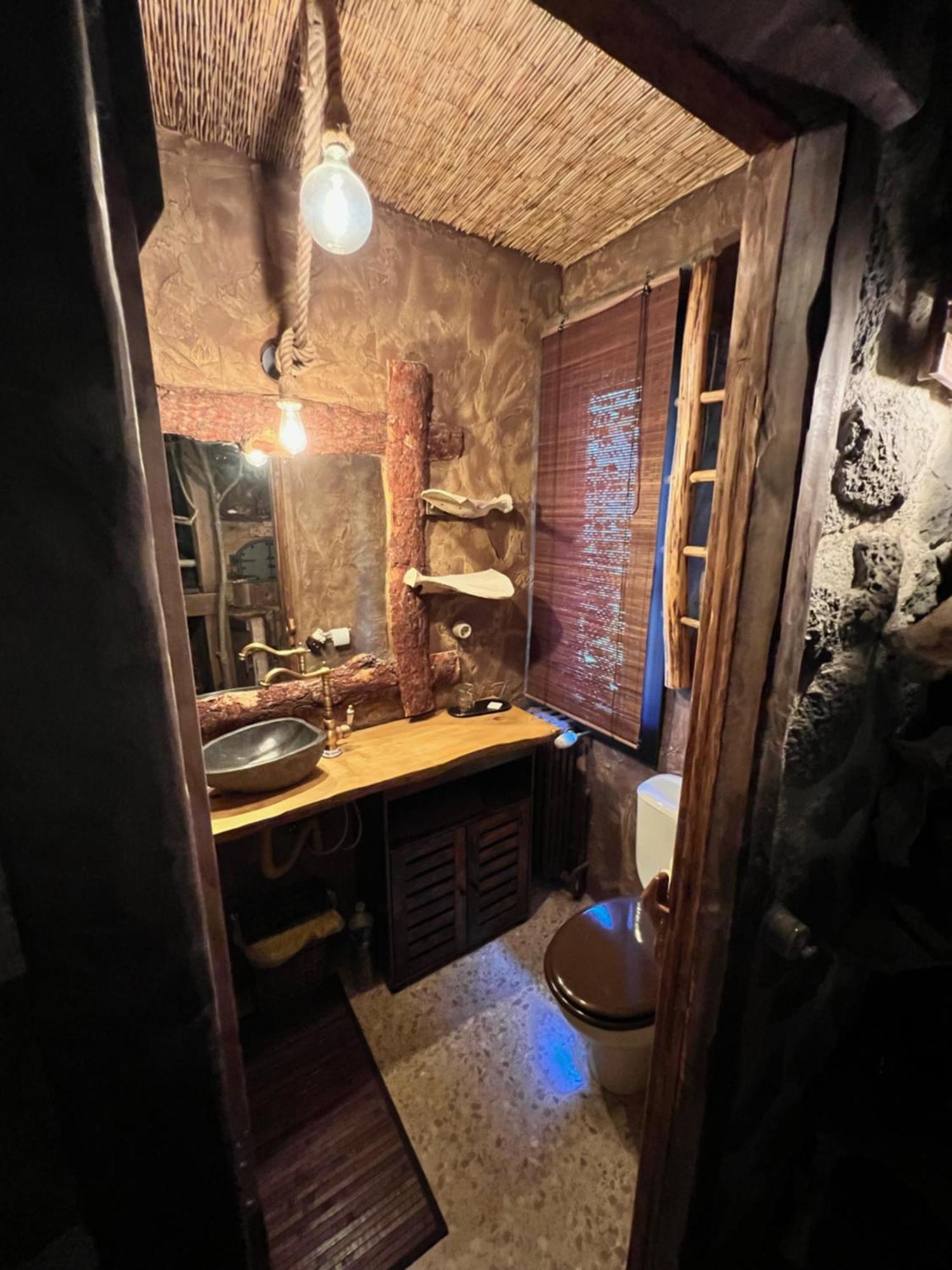 Insomnia Hotel Berga Værelse billede